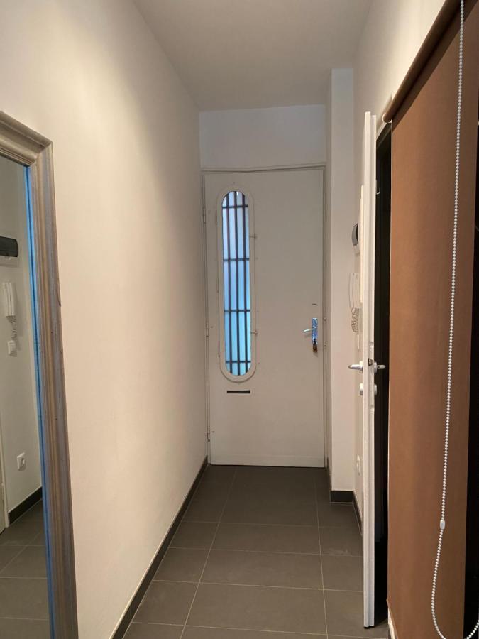 Blue Port In Ujlipotvaros With Free Parking Apartament